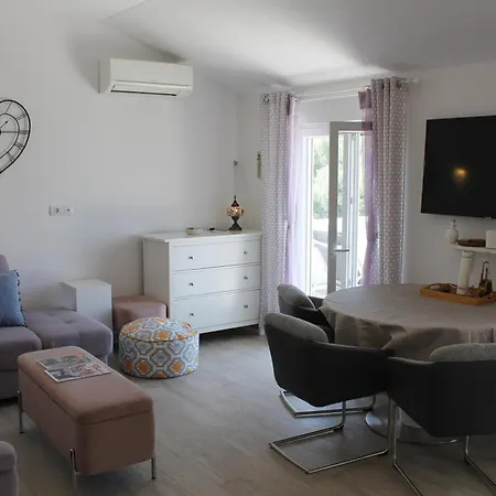 Apartment Dino Cavtat